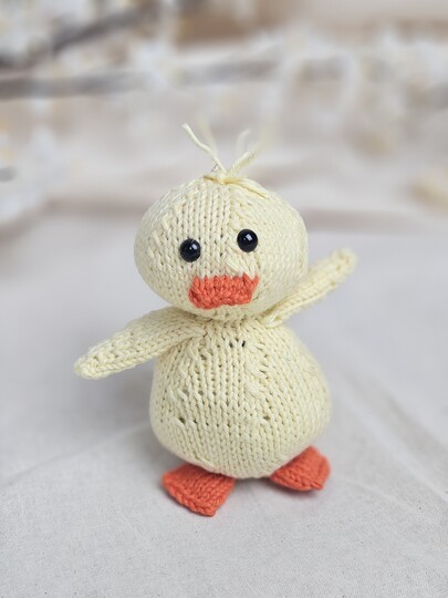 The Cute Knit Chick