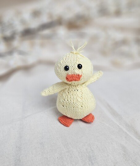 The Cute Knit Chick