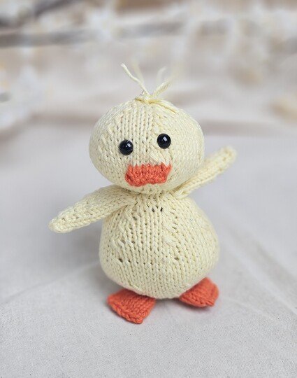 The Cute Knit Chick