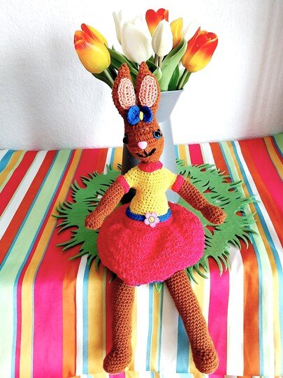 „Ellis Osterhäschen“   PDF Häkelanleitung mit vielen Bildern