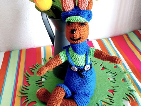 „Ellis Osterhase“   PDF Häkelanleitung mit vielen Bildern