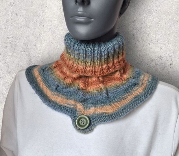 Strickanleitung Schalkragen, Neckwarmer mit Zierknopf     #368