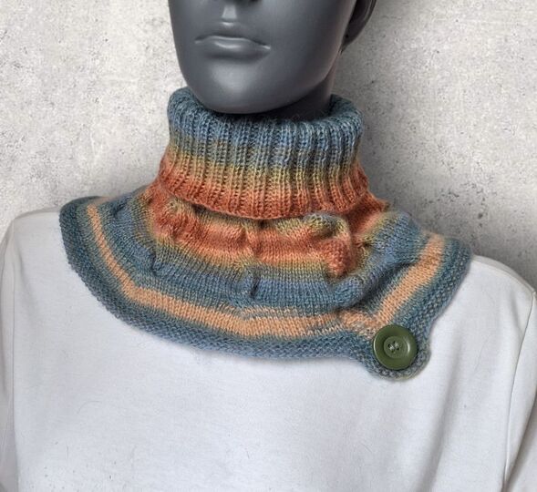Strickanleitung Schalkragen, Neckwarmer mit Zierknopf     #368