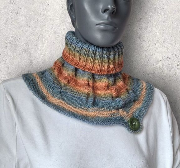 Strickanleitung Schalkragen, Neckwarmer mit Zierknopf     #368