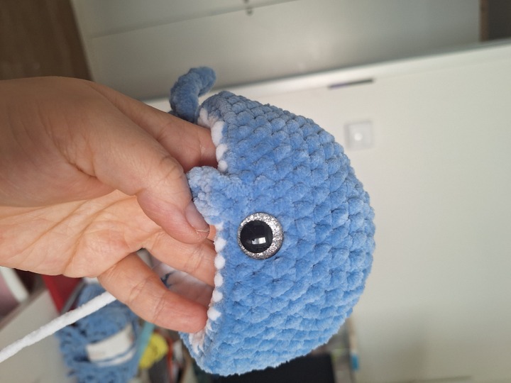 Walfamilie Häkelanleitung - Mamawal mit Babywal im Bauch häkeln