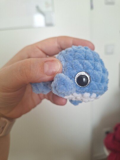 Walfamilie Häkelanleitung - Mamawal mit Babywal im Bauch häkeln