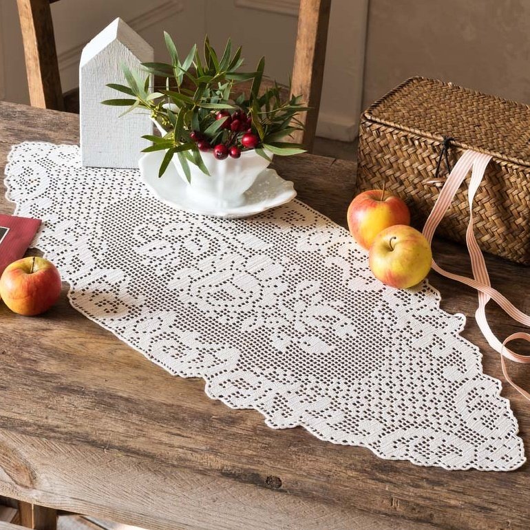 Läufer mit Rosenmotiv häkeln