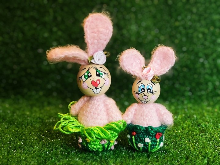 Hase in 2 Größen Anhänger Frühling Ostern Deko Variante Holzkugel