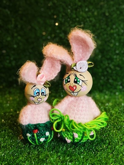 Hase in 2 Größen Anhänger Frühling Ostern Deko Variante Holzkugel