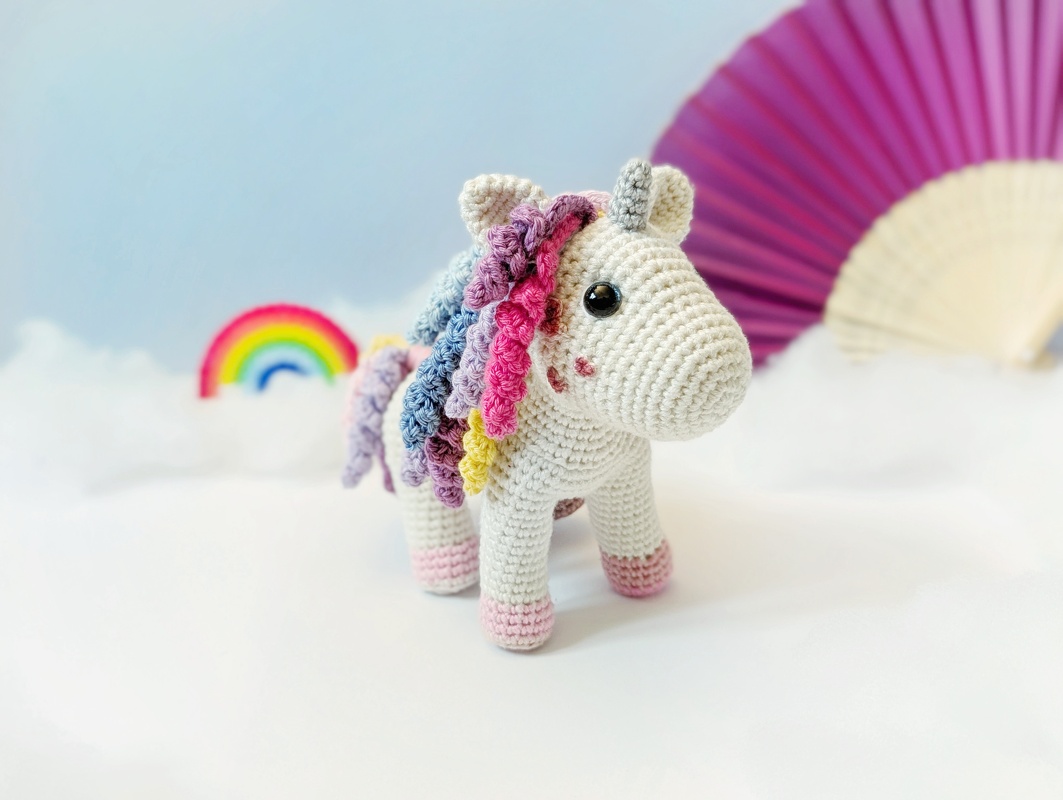 Regenbogen-Einhorn - Amigurumi Häkelanleitung - Bild 3