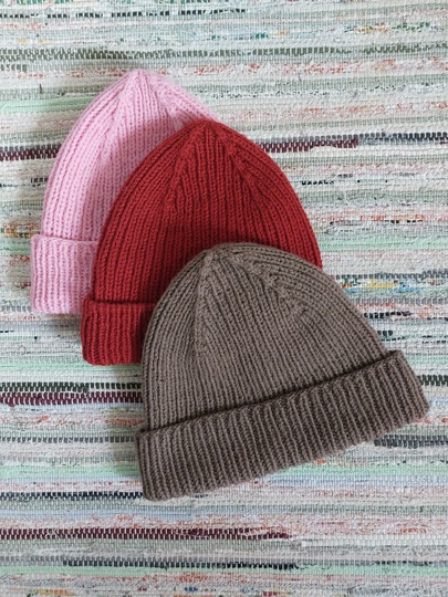 INNA hat, knitting pattern,