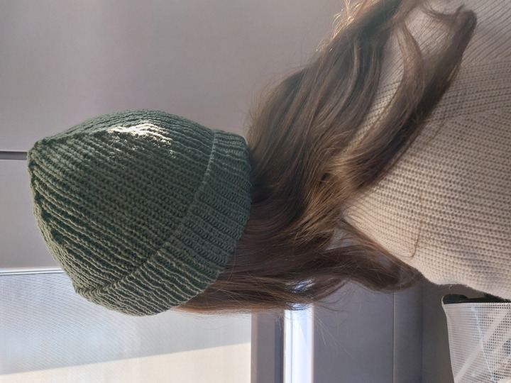 INNA hat, knitting pattern,