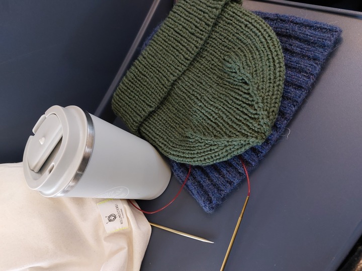 INNA hat, knitting pattern,