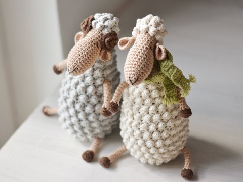 Baaarbra, das schläfrige Schaf – Häkelanleitung (Bauernhof-Amigurumi-PDF)