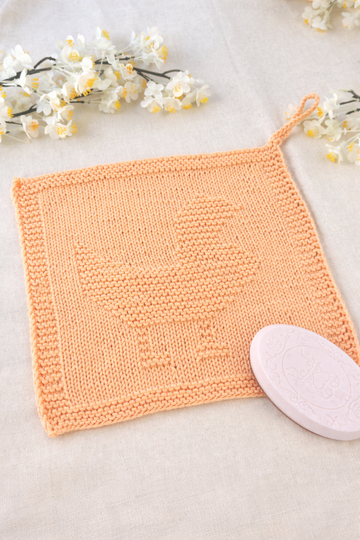 Knitting Pattern for a Chicken Washcloth - Dishcloth