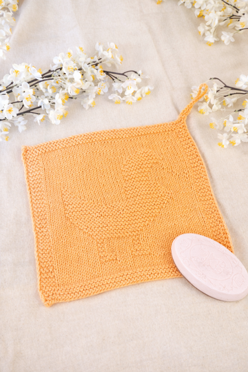Knitting Pattern for a Chicken Washcloth - Dishcloth