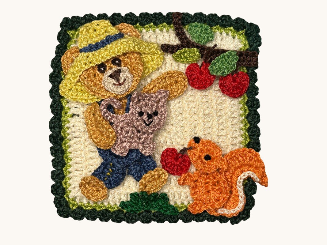 Granny Square Bear 5 crochet - Image 2