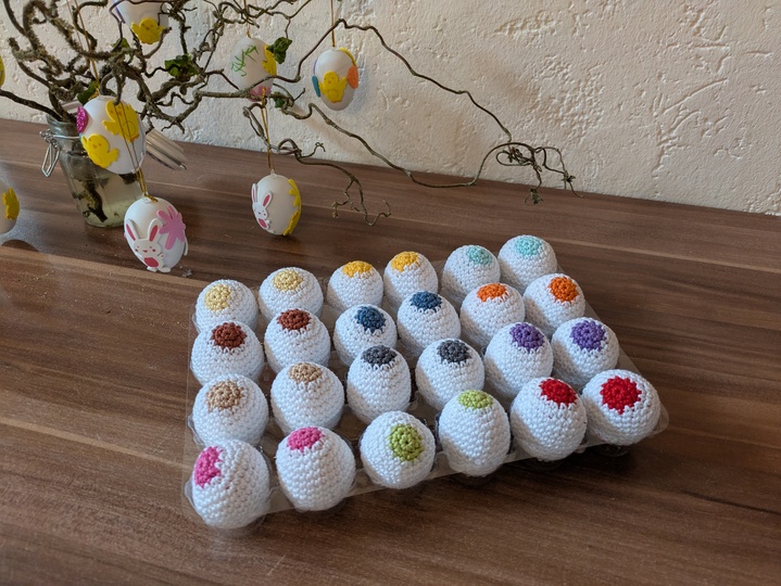 Häkelanleitung für ein Osterei Farbmemory Spiel