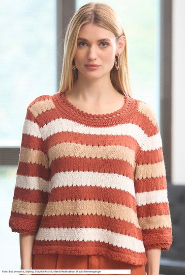 Pulli mit Lochmuster