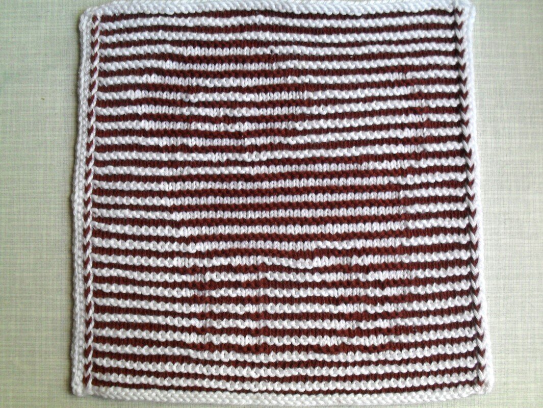 Kleiner Hund in Schattenstricktechnik - Bild 3