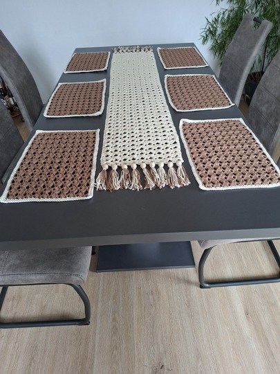 Häkelanleitung Tischläufer und Platzsets im Set