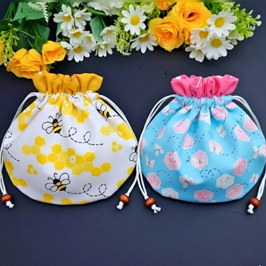 Everyday Organizer Pouch – Lined Drawstring Bag Sewing Pattern PDF