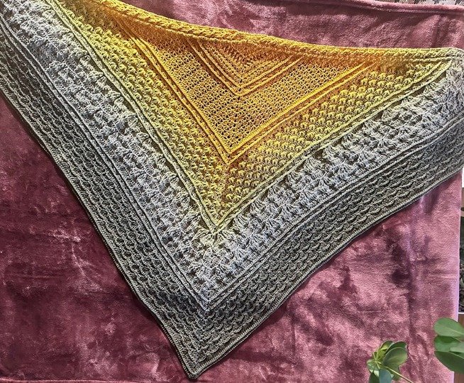 Häkelanleitung Dreieckstuch Germoglio