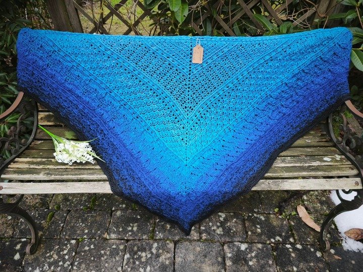 Häkelanleitung Dreieckstuch Germoglio