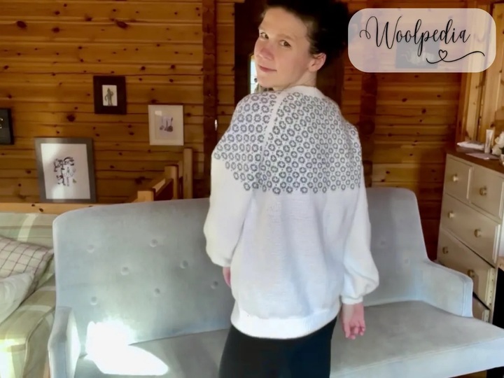 Chalet Sweater / Tee crochet pattern video & PDF - Woolpedia