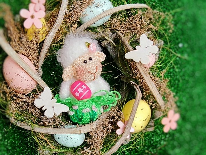 Schaf Anhänger oder Dekofigur Ostern Frühling komplett gehäkelt