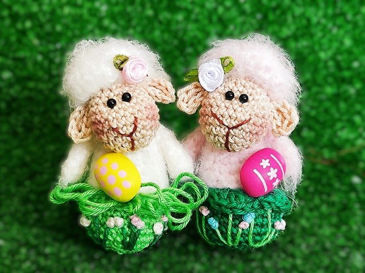 Schaf Anhänger oder Dekofigur Ostern Frühling komplett gehäkelt