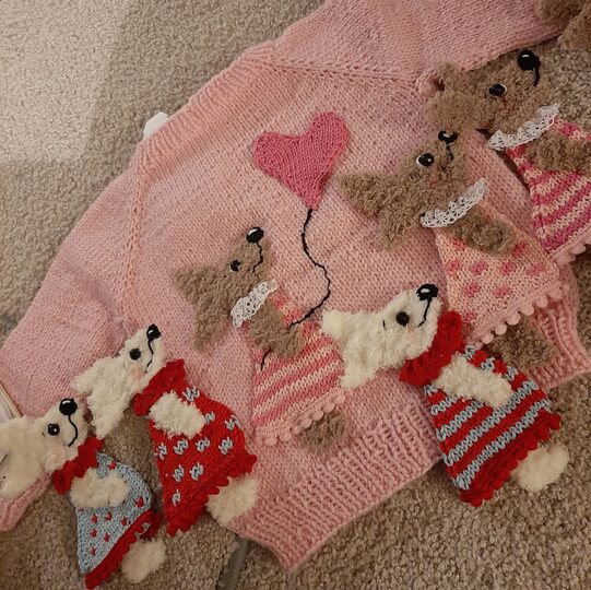 Sweater - RVO with rubbit applique - 2 sizes