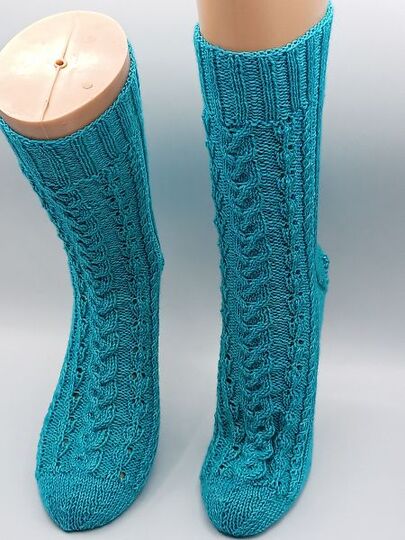 Sockenanleitung "Lebenslinie der Kelten", für Maschenzahlen 64 bis 72,