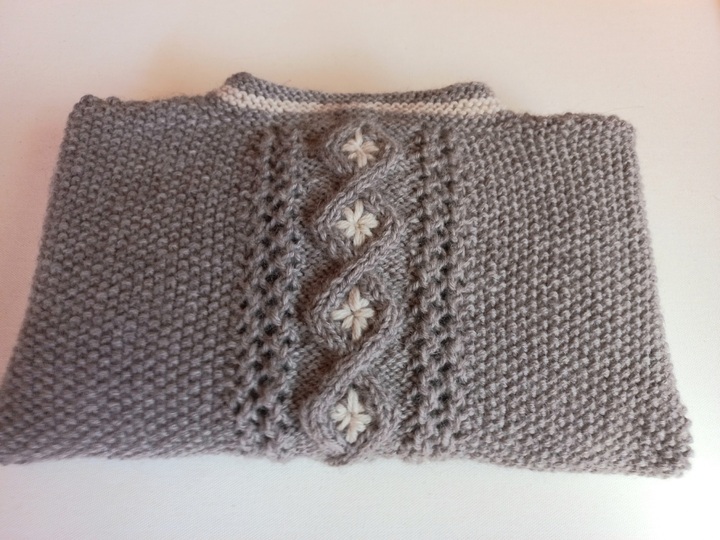 Strickanleitung Kindertrachtenjacke, Gr. 98-104,  Rautenmuster, Stickerei