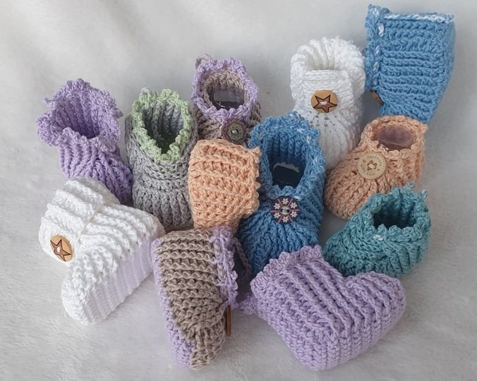 Häkelanleitung für Babyschuhe Happy / Größe 0 – 15 Monate