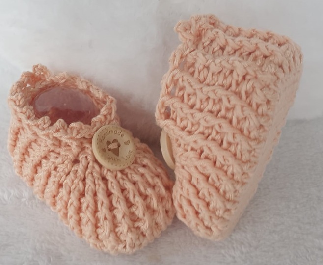 Häkelanleitung für Babyschuhe Happy / Größe 0 – 15 Monate