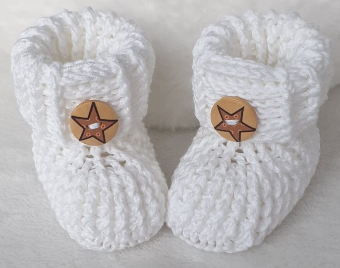 Häkelanleitung für Babyschuhe Happy / Größe 0 – 15 Monate