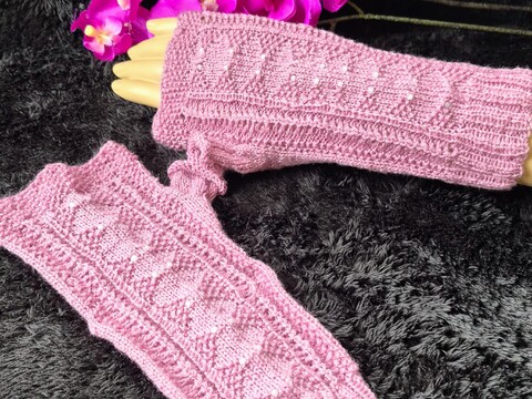 Handstulpen mit eingestrickten Perlen,  digitale  deutsche Anleitung