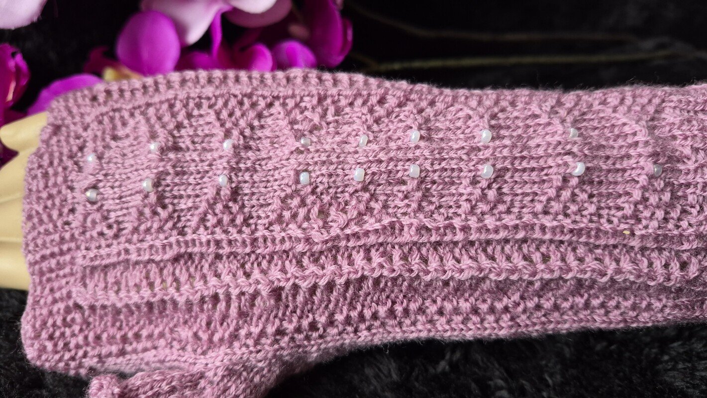 Handstulpen mit eingestrickten Perlen,  digitale  deutsche Anleitung - Bild 2