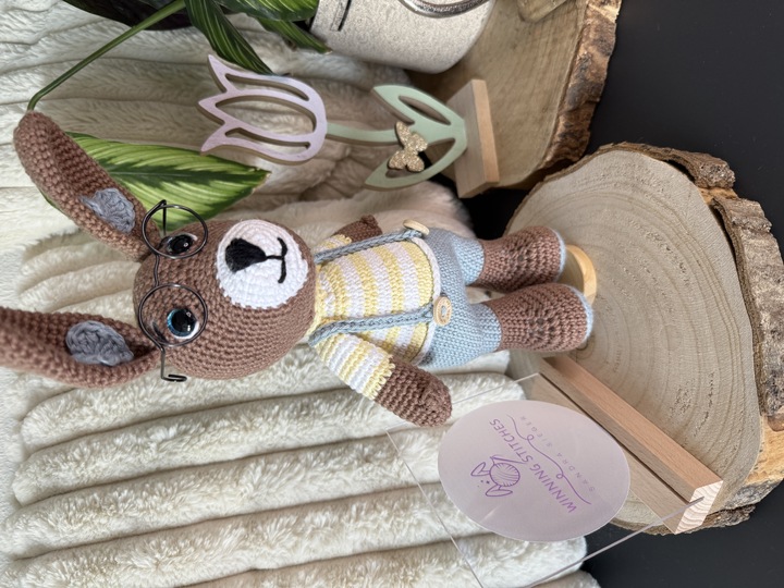 Liebevolle Häkelanleitung für Hase Riley (Amigurumi; PDF; deutsch)