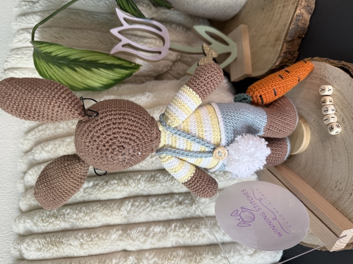 Liebevolle Häkelanleitung für Hase Riley (Amigurumi; PDF; deutsch)