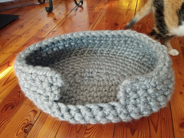 Fingerhäkeln gemützlichen Katzenkorb