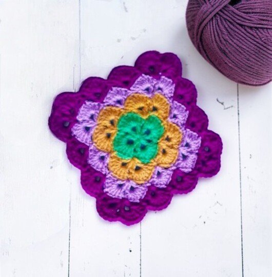 Shell Stitch Granny Square Crochet Pattern – Video Tutorial (PDF Download)
