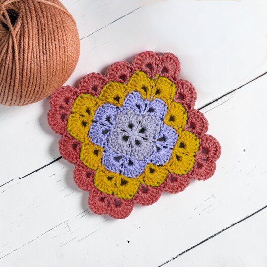 Shell Stitch Granny Square Crochet Pattern – Video Tutorial (PDF Download)