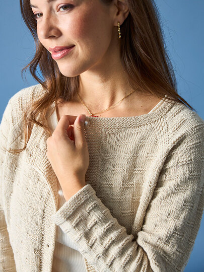 RAGLANJACKE FINJA, MIT ZWEIERLEI MUSTER, gestrickt