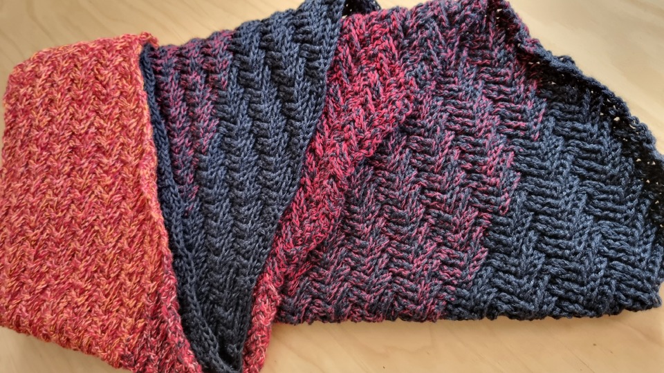 Häkelanleitung asynchrones Dreieckstuch "Saskiora"