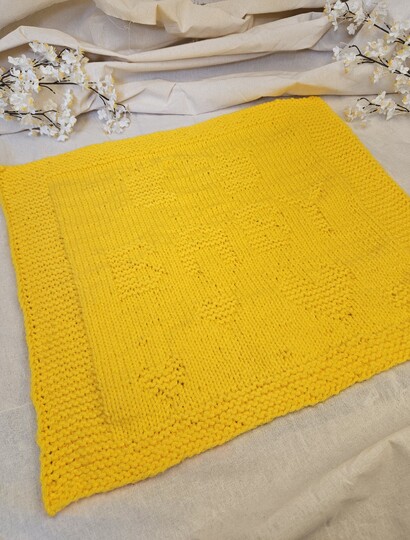 Knitting Pattern for a Newborn Baby Blanket