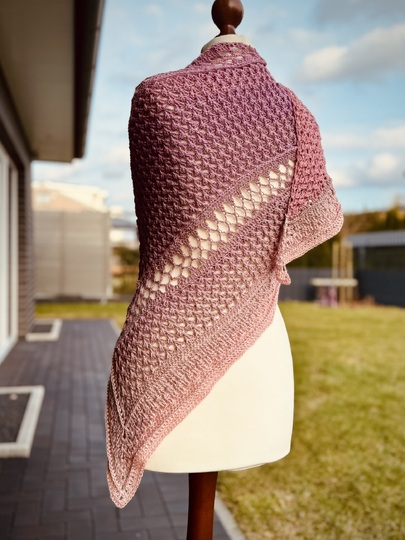 Komorebi scarf from the Japan Collection