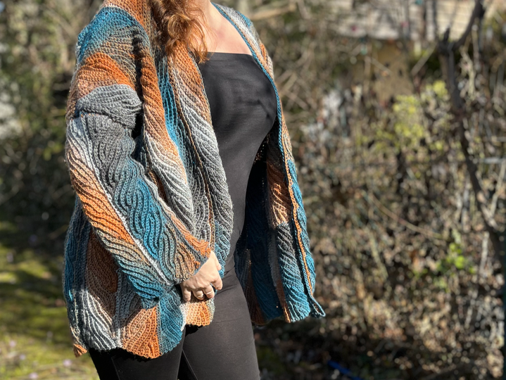 Crochet Pattern Cardigan "Dancing Leaves"