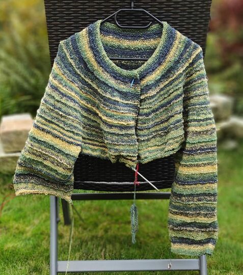 Tegaia, jacket & vest, sizes M to 4XL